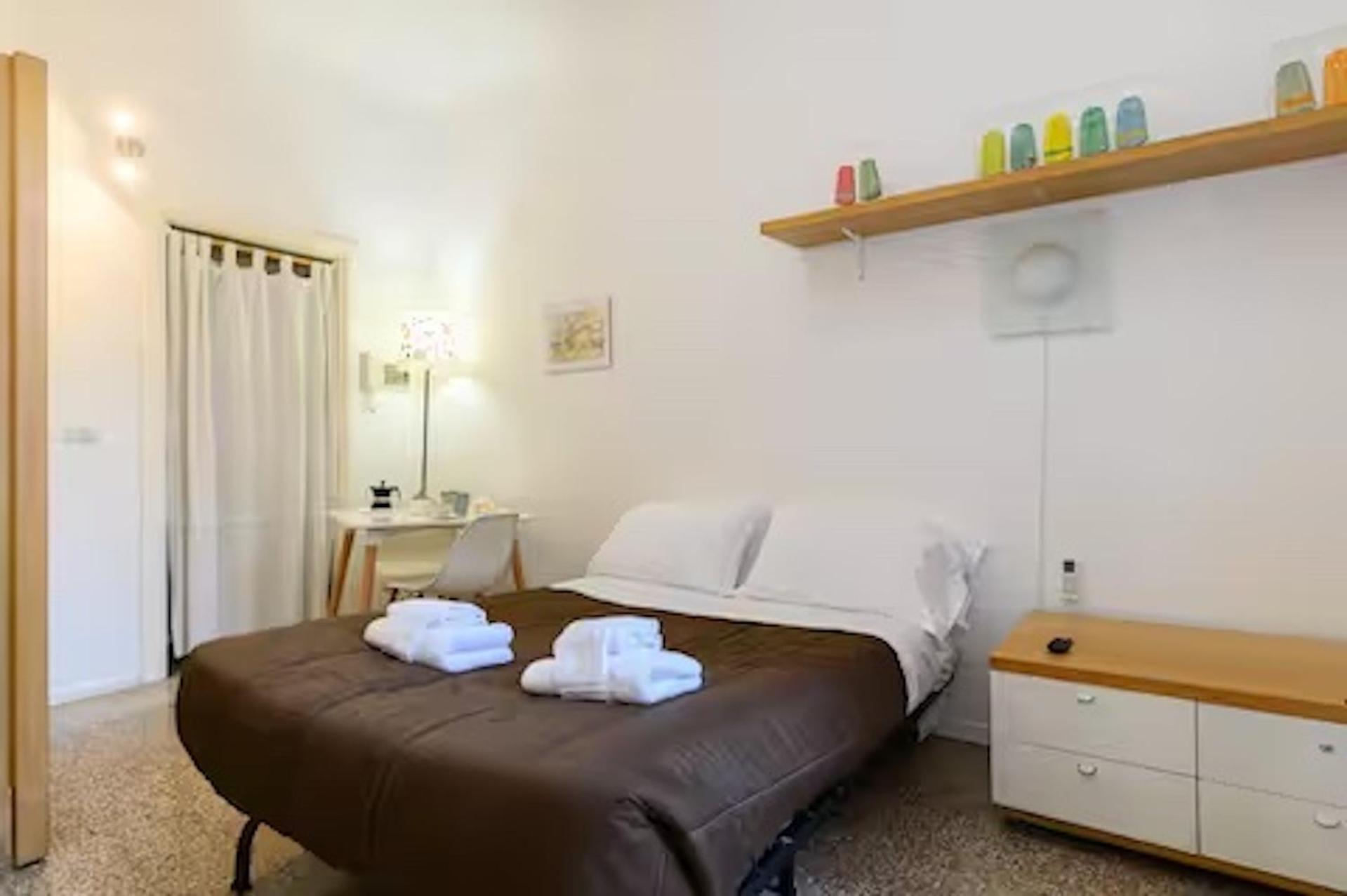 Sabelli Flat 1 Rome